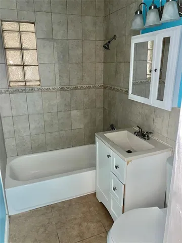 $479,000 | 1430 Northeast 41st Drive, Pompano Beach, FL 33064