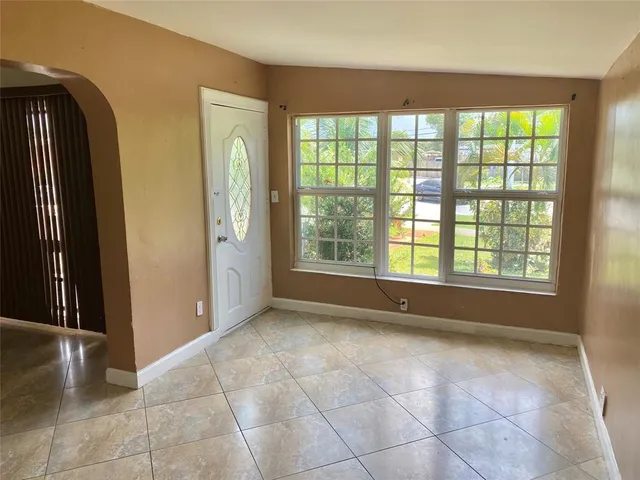 $479,000 | 1430 Northeast 41st Drive, Pompano Beach, FL 33064