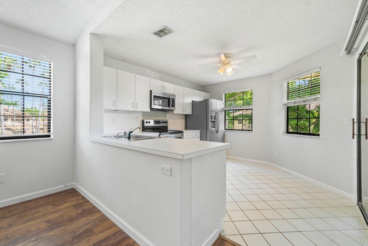 6690 Montego Bay Boulevard, Unit B Boca Raton, FL 33433 - Photo 15 of 29 017-6690MontegoBayBoulevard-BocaRaton-FL