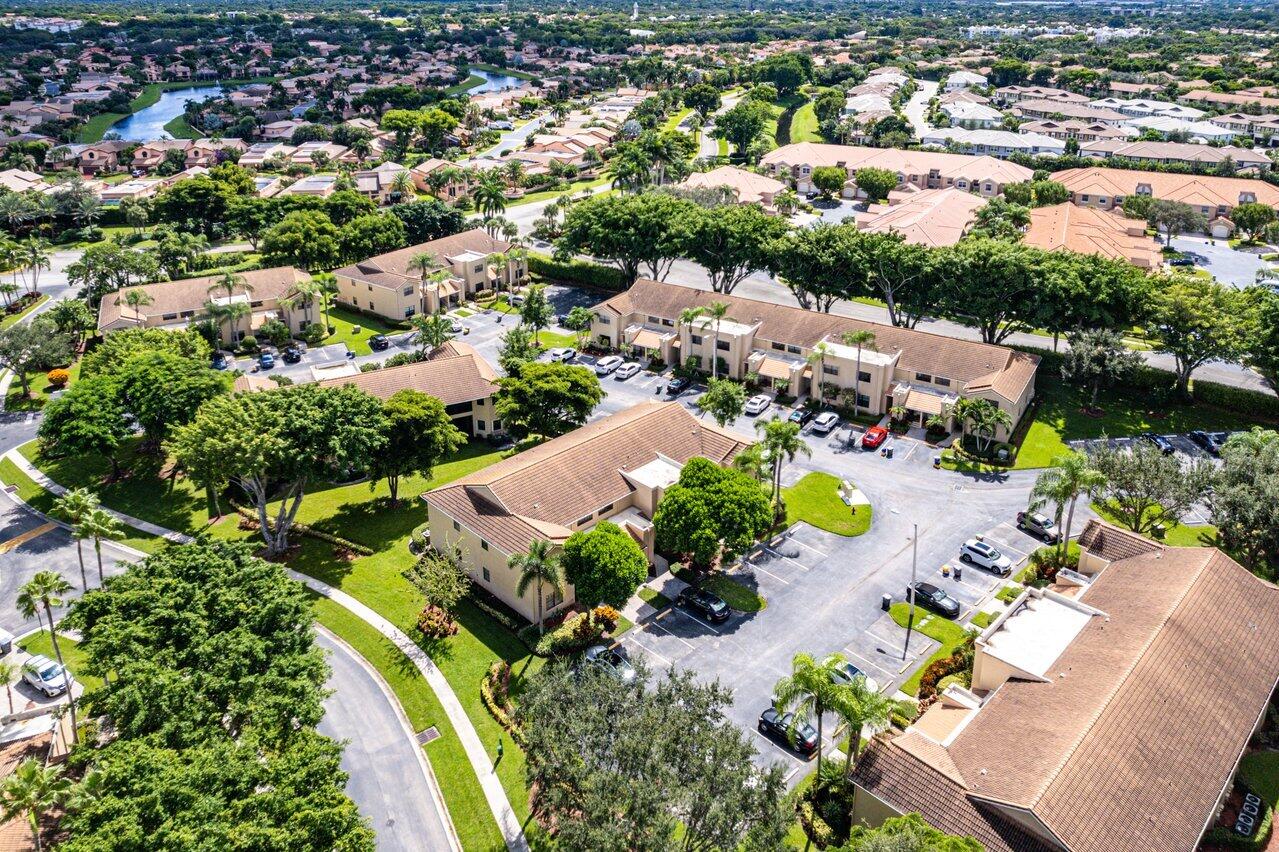 6690 Montego Bay Boulevard, Unit B Boca Raton, FL 33433 - Photo 4 of 29 004-6690MontegoBayBoulevard-BocaRaton-FL