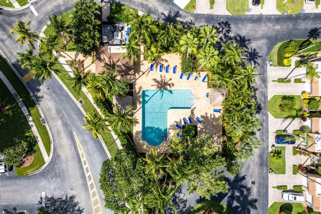 6690 Montego Bay Boulevard, Unit B Boca Raton, FL 33433 - Photo 6 of 29 008-6690MontegoBayBoulevard-BocaRaton-FL