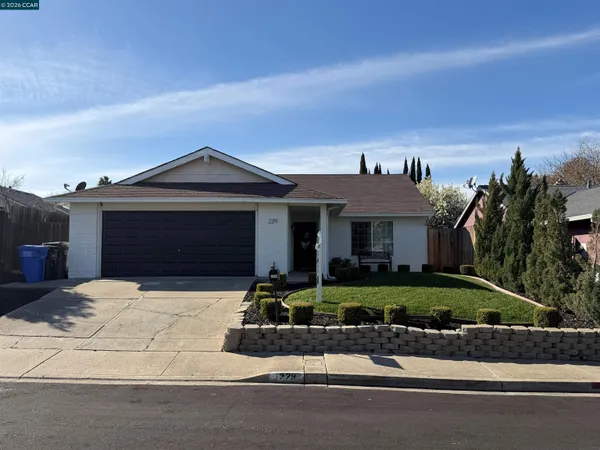 $550,000 | 229 East Catamaran Circle, Pittsburg, CA 94565