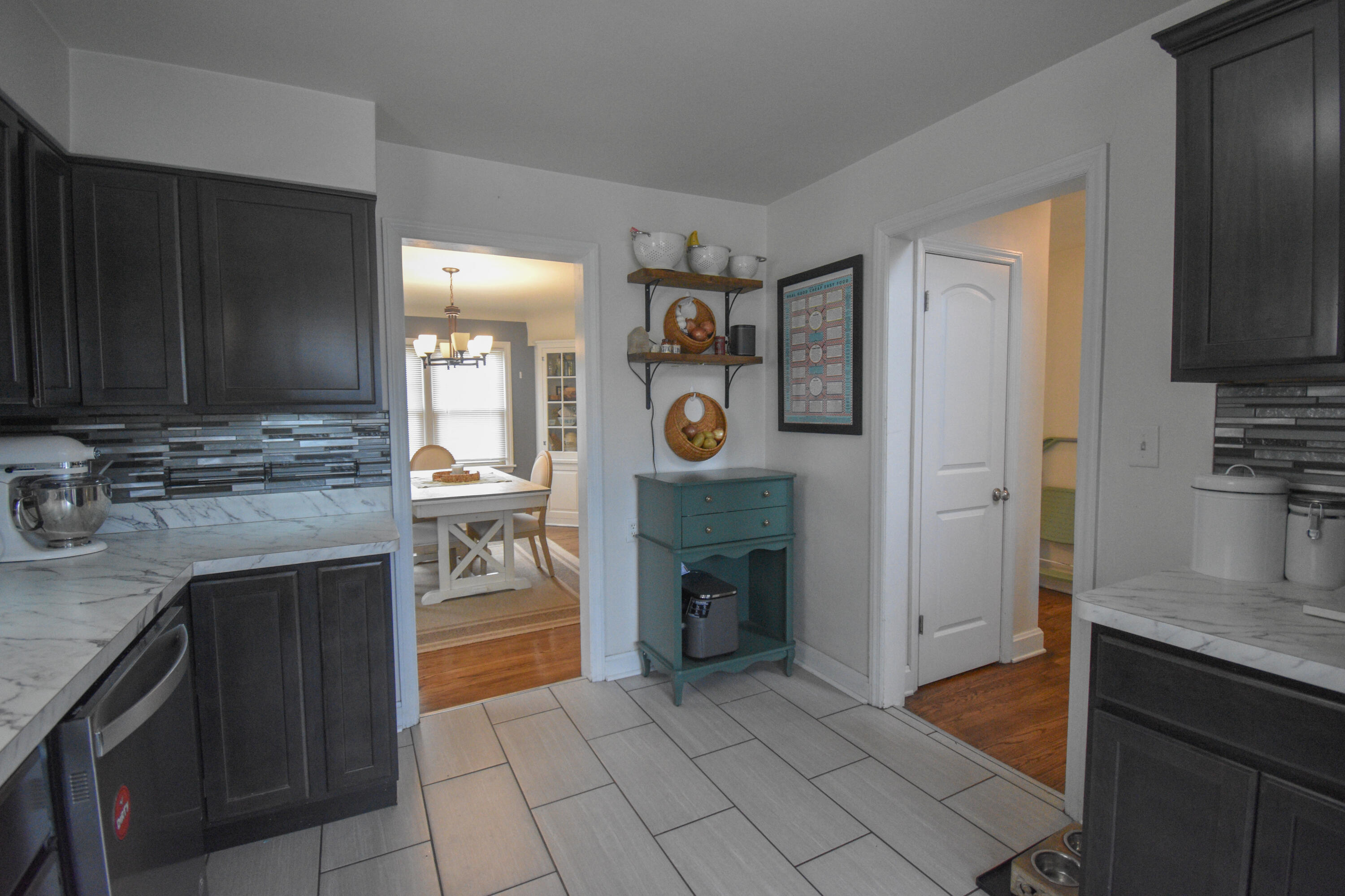 338 North Lafayette Street Griffith, IN 46319 - Photo 12 of 31 3000x1999