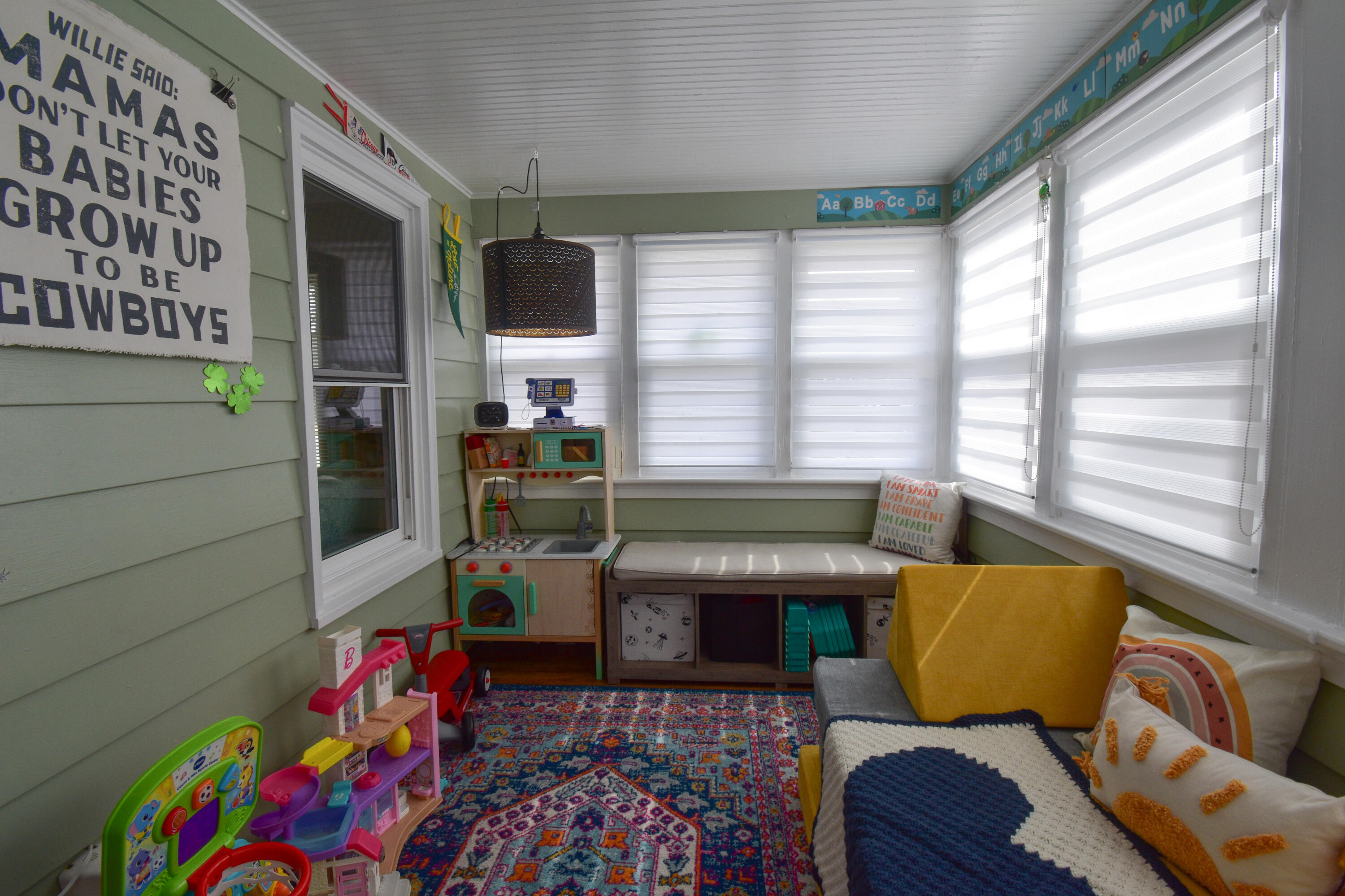 338 North Lafayette Street Griffith, IN 46319 - Photo 9 of 31 3000x1999