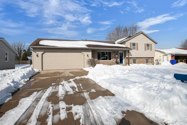 $289,000 | 39 Welcome Circle, Appleton, WI 54915
