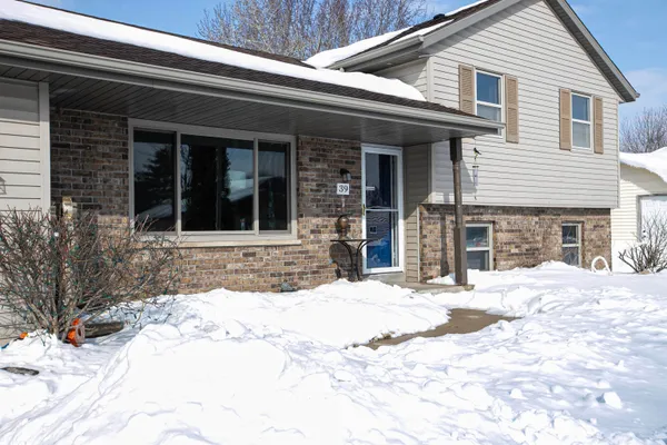 $289,000 | 39 Welcome Circle, Appleton, WI 54915