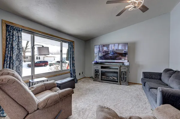 $289,000 | 39 Welcome Circle, Appleton, WI 54915