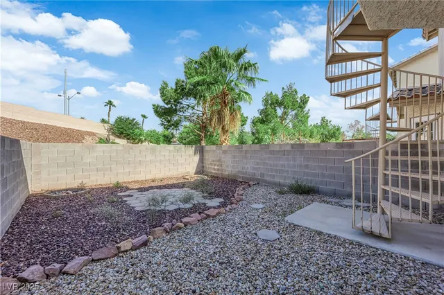 $290,000 | 7572 Durham Hall Avenue, Unit 201, Las Vegas, NV 89130