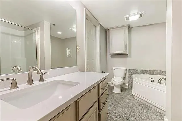 $1,900 | 3456 Cleary Avenue, Unit 101, Metairie, LA 70002