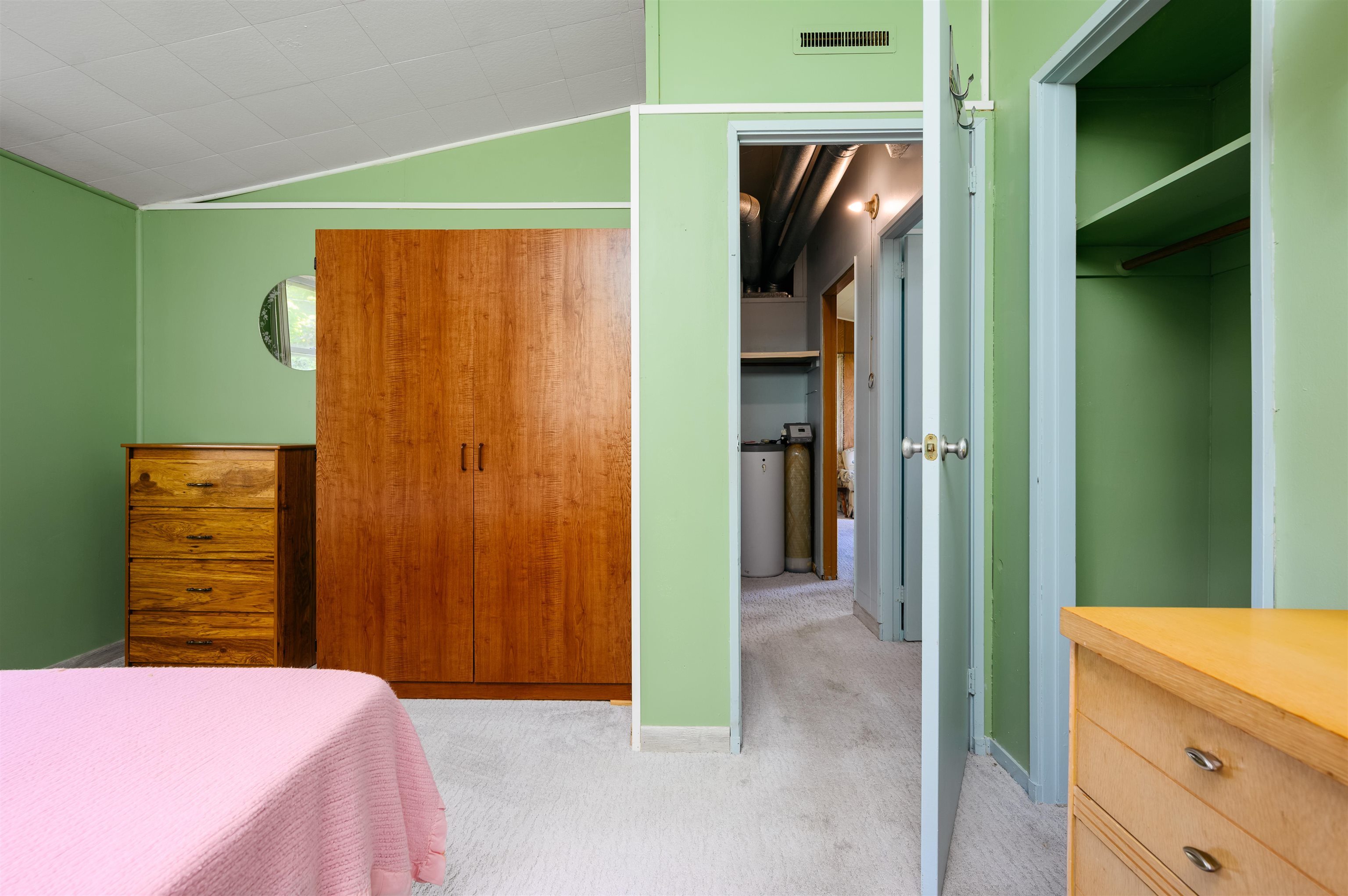 3863 Franke Road Traverse City, MI 49684 - Photo 24 of 52 1923931-0359bc95-e5a2-455c-9cce-6b16d1be57b1.JPG