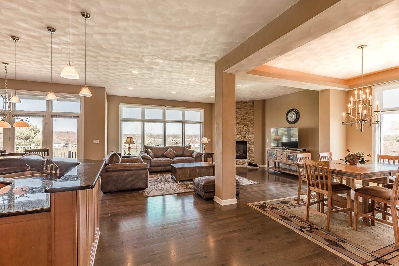 7301 West Ridge Lane Cherry Valley, IL 61016 - Photo 11 of 55 Gallery Image 11