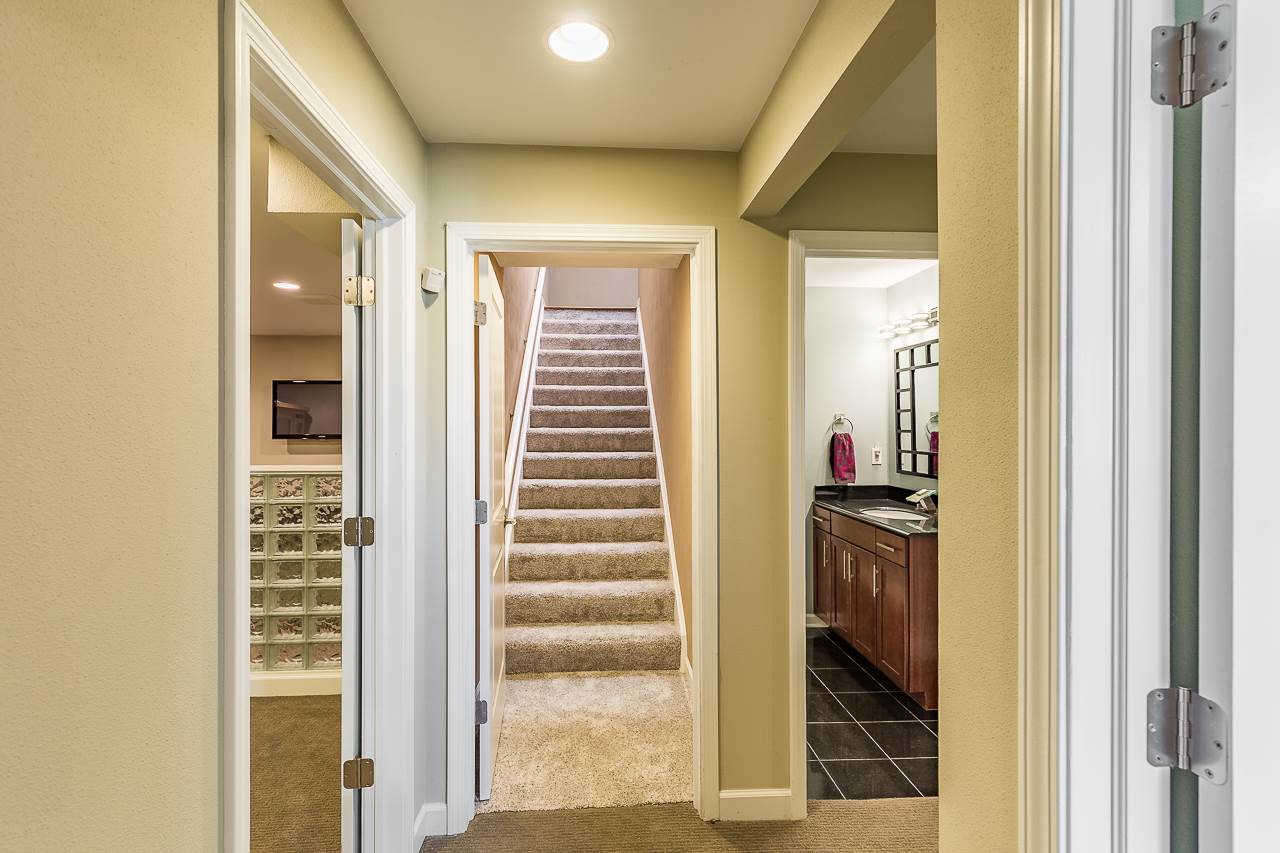 7301 West Ridge Lane Cherry Valley, IL 61016 - Photo 40 of 55 Gallery Image 40