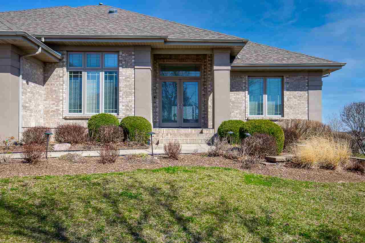7301 West Ridge Lane Cherry Valley, IL 61016 - Photo 4 of 55 Gallery Image 4