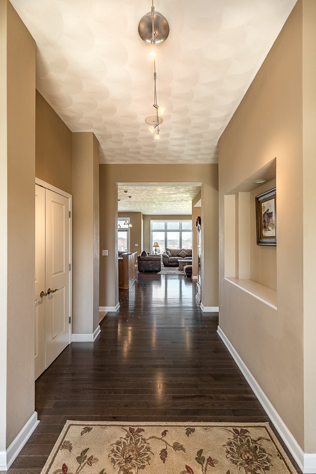 7301 West Ridge Lane Cherry Valley, IL 61016 - Photo 6 of 55 Gallery Image 6