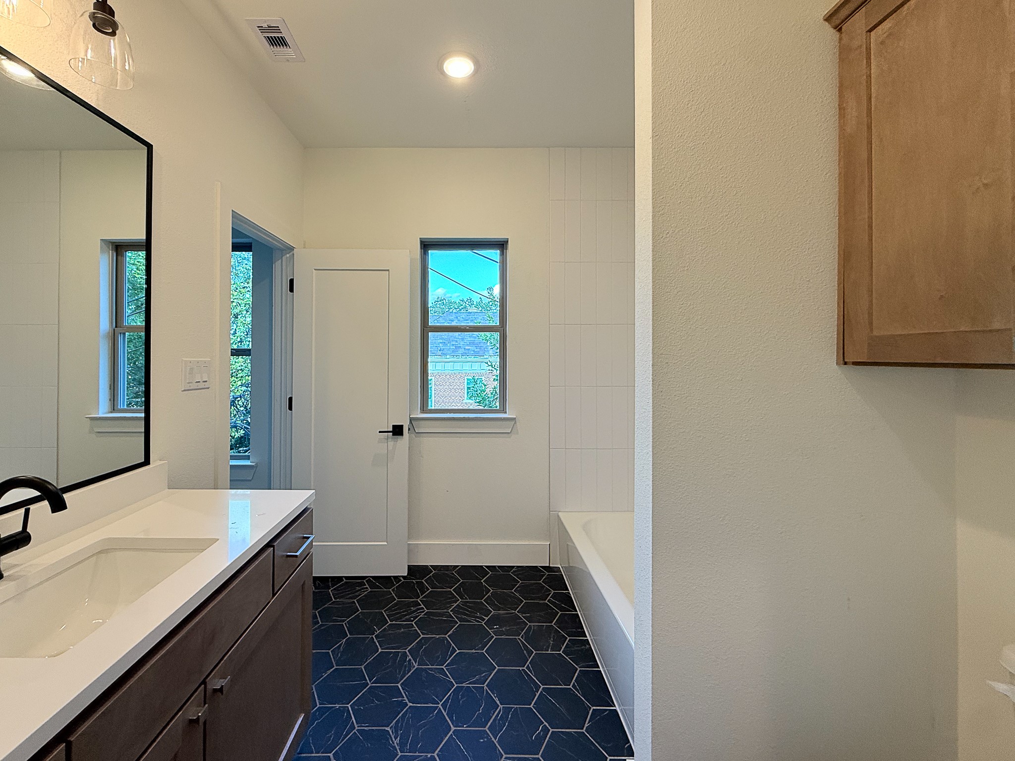 5329 Dora Street Houston, TX 77005 - Photo 34 of 43