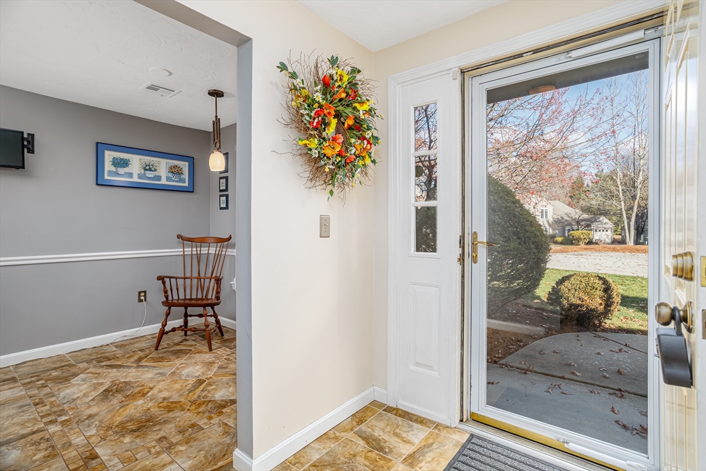 303 Ridgefield Circle, Unit C Clinton, MA 01510 - Photo 2 of 31 a view of a interior of the house