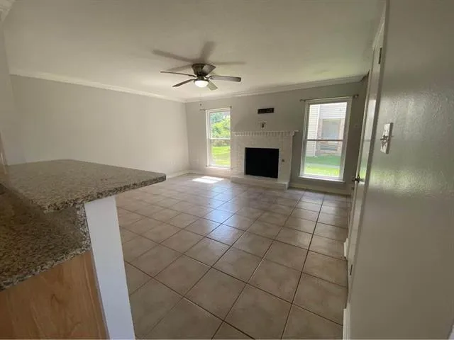 $1,375 | 639 Bon Temps Roule, Mandeville, LA 70471