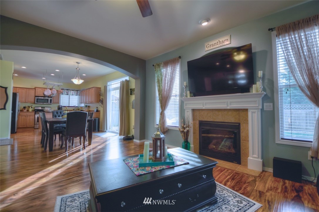 6941 Compass Street Southeast Lacey, WA 98513 - Photo 8 of 25 Gallery Image 8