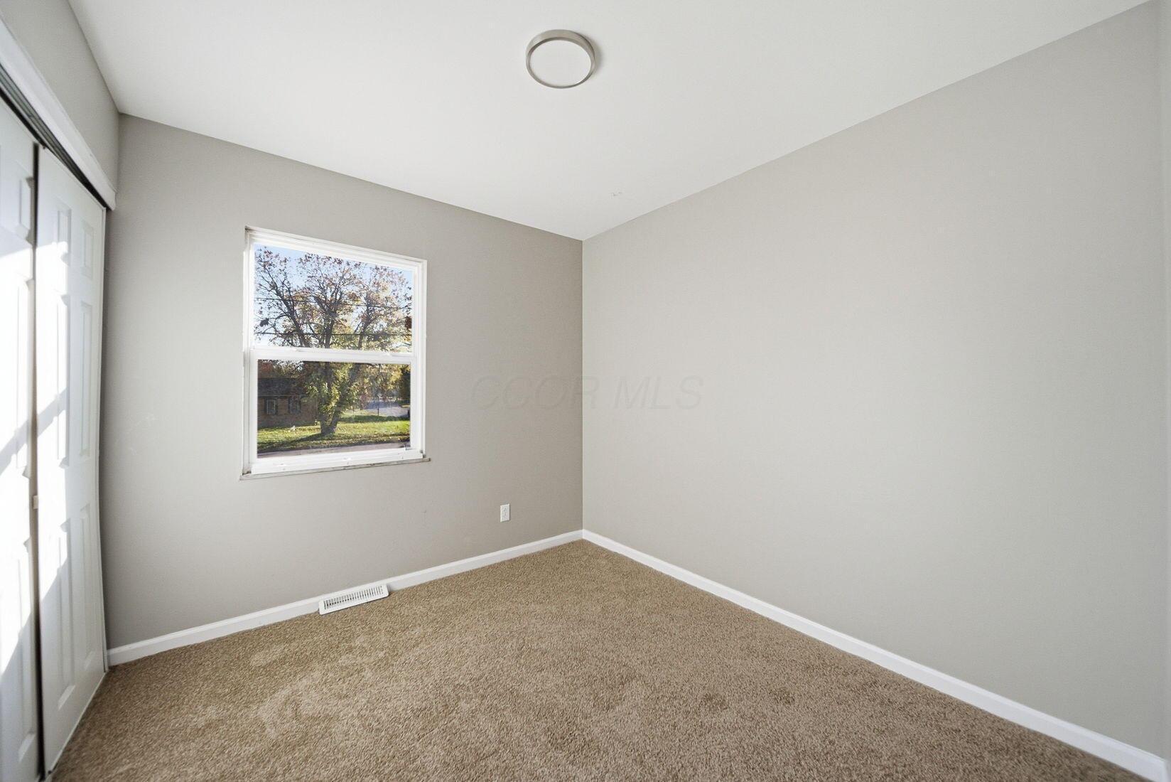 1637 South James Road Columbus, OH 43209 - Photo 31 of 52