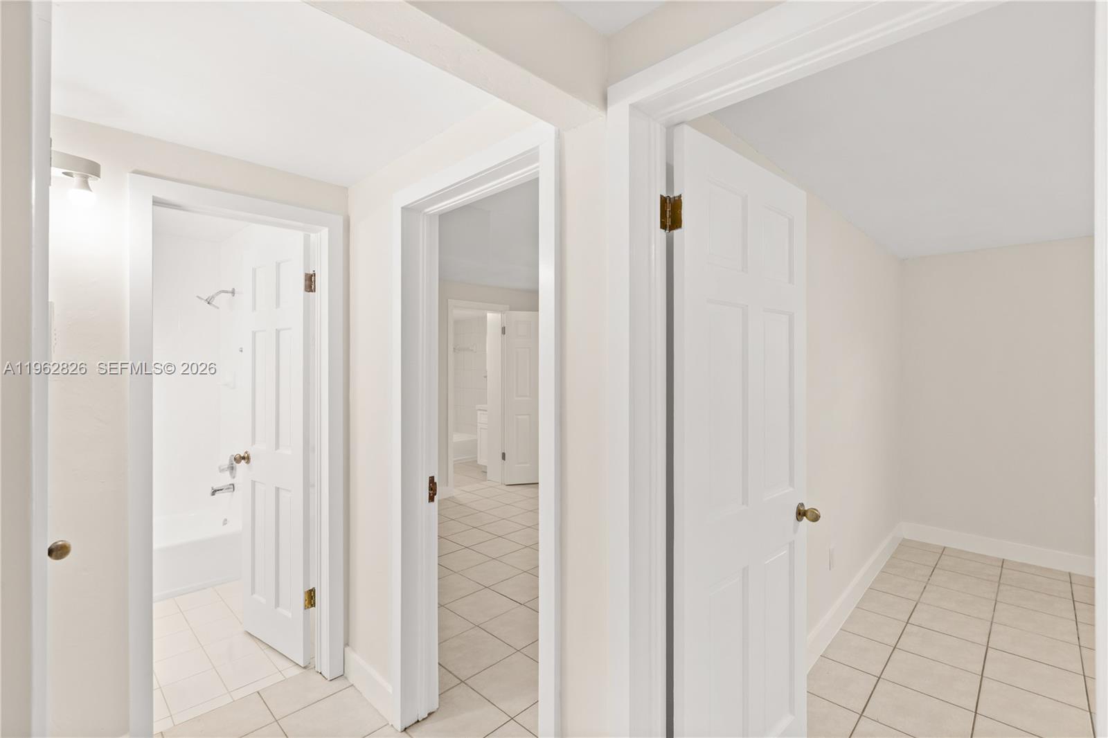 6365 Southwest 33rd Street Miami, FL 33155 - Photo 13 of 31