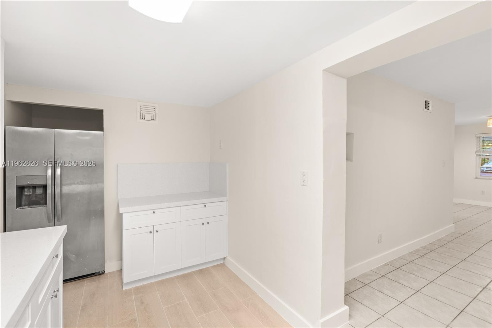 6365 Southwest 33rd Street Miami, FL 33155 - Photo 8 of 31