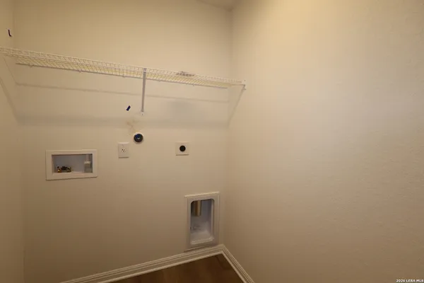 $299,990 | 4807 Maiz Valley, Von Ormy, TX 78073