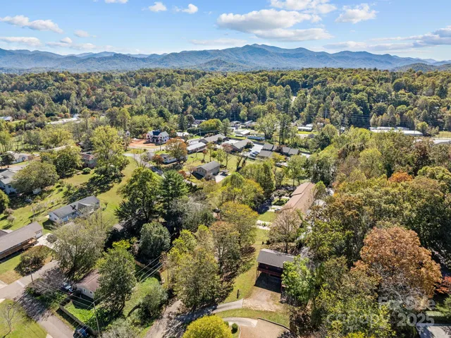 $315,000 | 55 Horizon Drive, Franklin, NC 28734