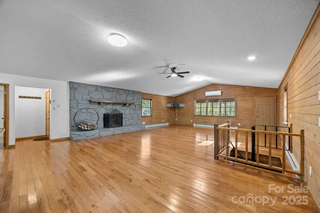 $315,000 | 55 Horizon Drive, Franklin, NC 28734