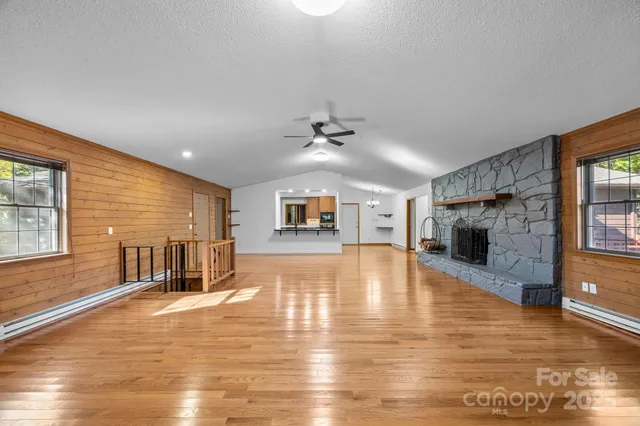 $315,000 | 55 Horizon Drive, Franklin, NC 28734