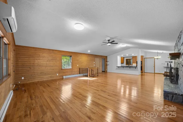 $315,000 | 55 Horizon Drive, Franklin, NC 28734