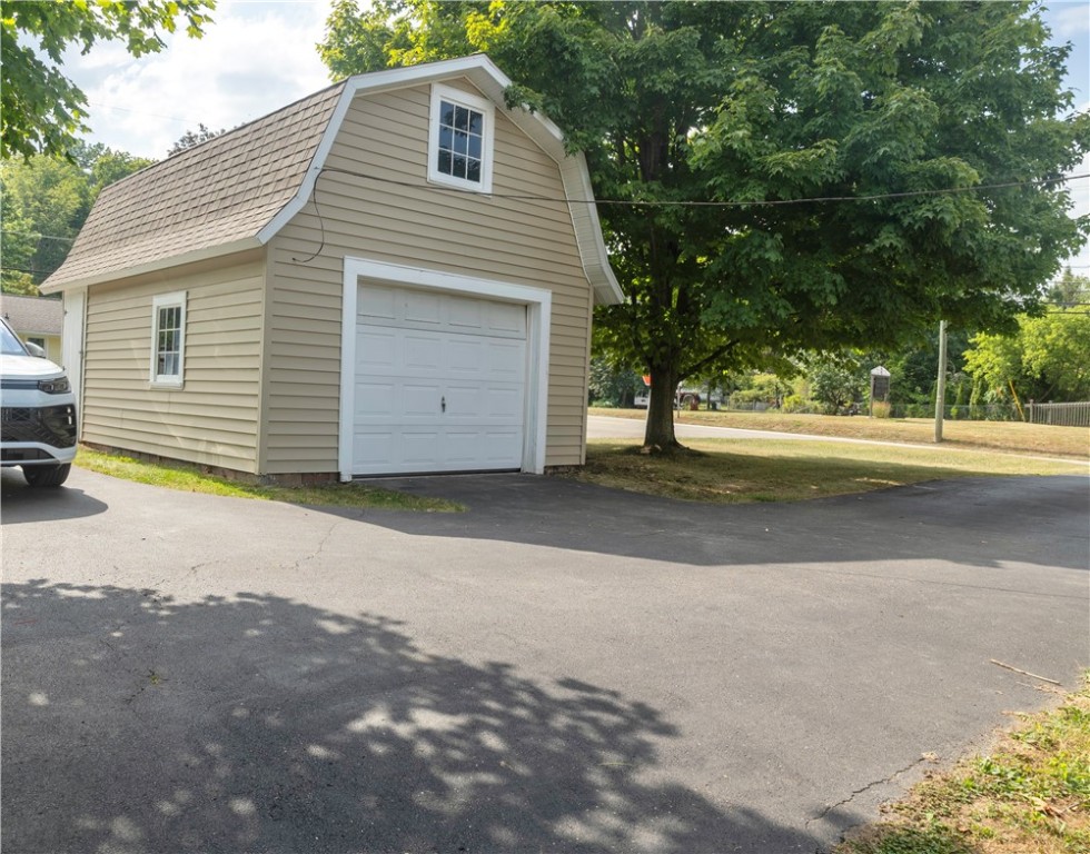 11 Caton Road Corning, NY 14830 - Photo 2 of 21