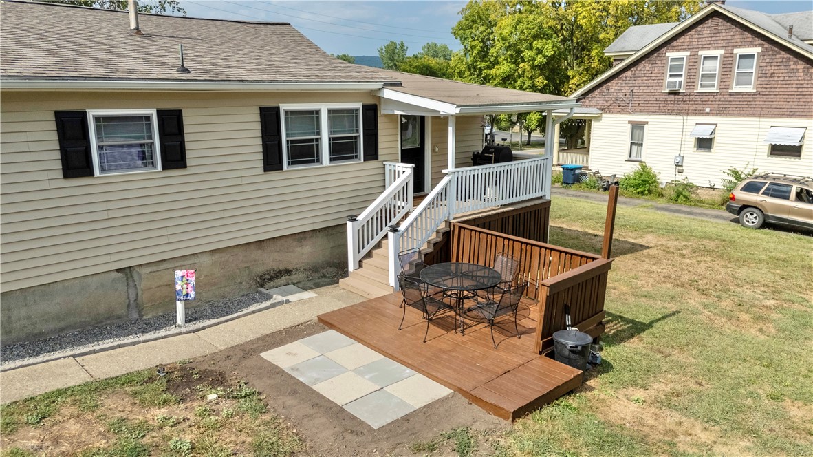 11 Caton Road Corning, NY 14830 - Photo 4 of 21