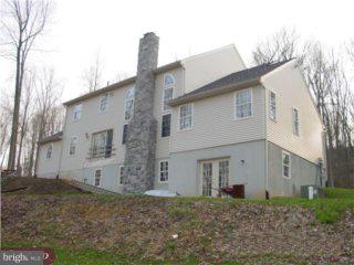 1095 Fabers Road Birdsboro, PA 19508 - Photo 2 of 6 Gallery Image 2