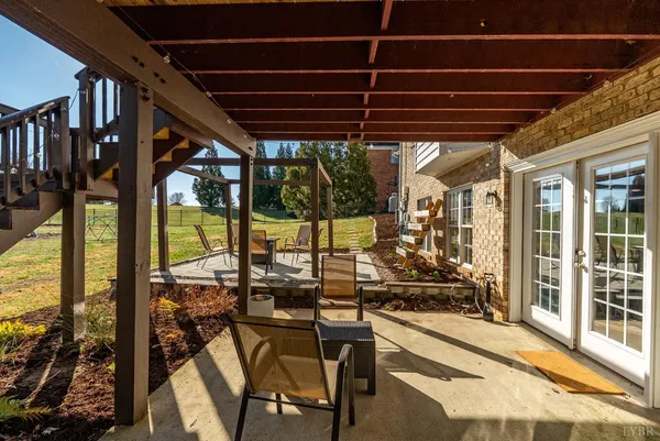 $739,900 | 113 Beacon Hill Place, Lynchburg, VA 24503