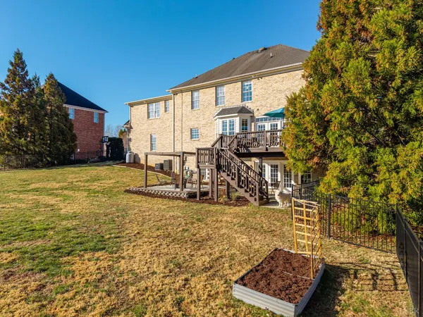$739,900 | 113 Beacon Hill Place, Lynchburg, VA 24503