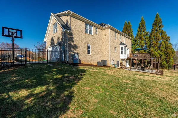 $739,900 | 113 Beacon Hill Place, Lynchburg, VA 24503