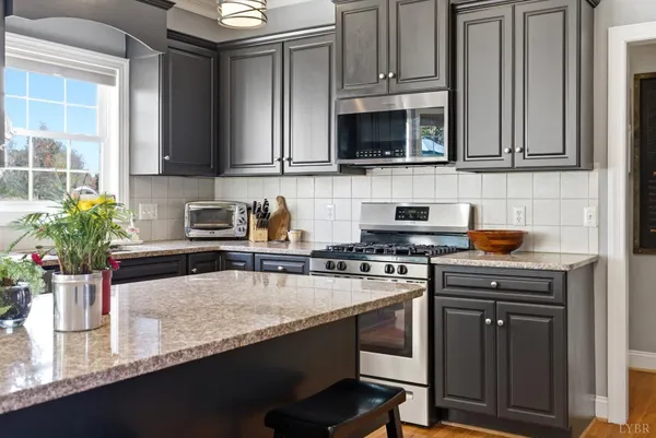 $739,900 | 113 Beacon Hill Place, Lynchburg, VA 24503