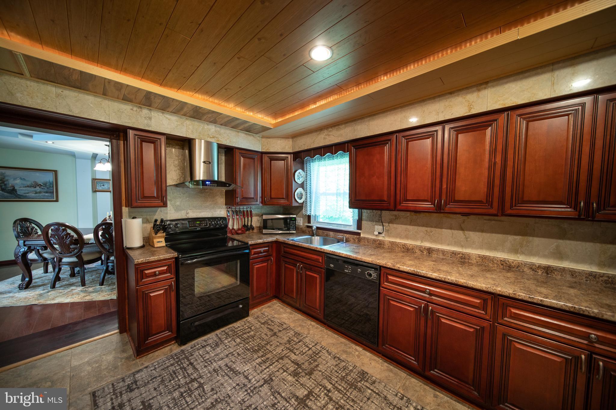 1612 Pennypack Road Huntingdon Valley, PA 19006 - Photo 11 of 31 Gallery Image 11