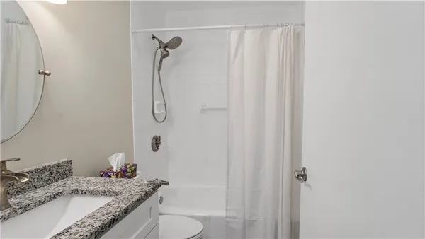 $280,000 | 993 Williamsburg Circle, Warwick, RI 02886