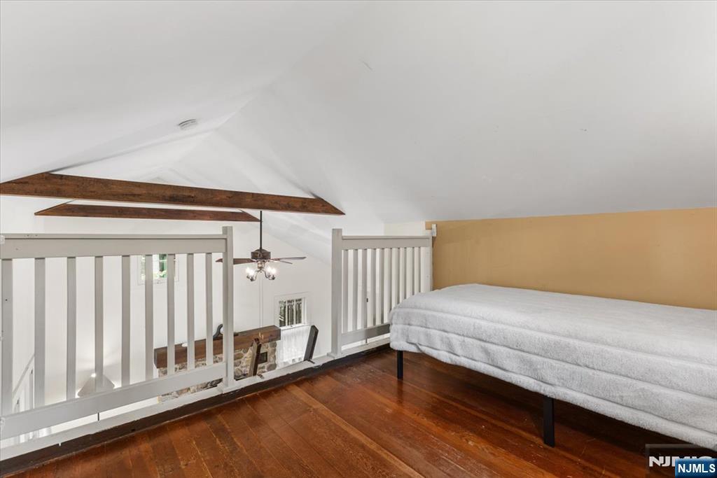 105 Shore Road Andover, NJ 07821 - Photo 20 of 39 Gallery Image 20