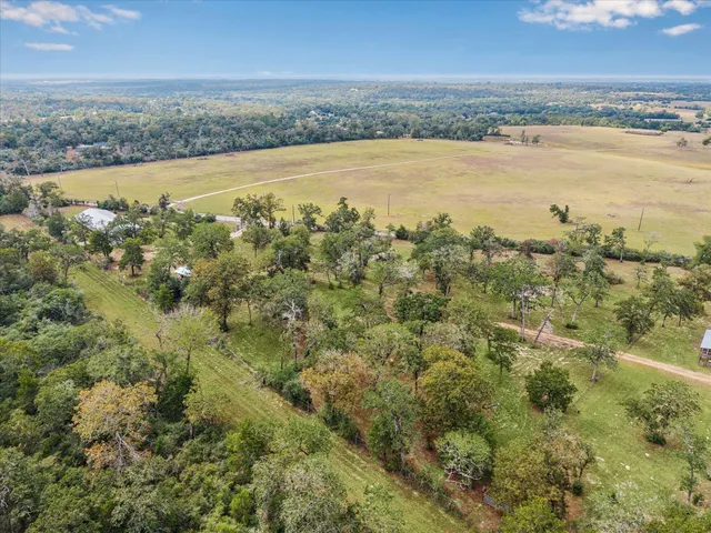 $481,000 | 6618 Stokes Road, Bellville, TX 77418