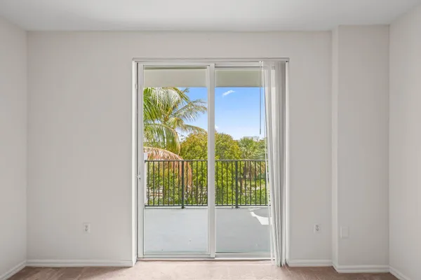$3,350 | 255 Northeast 3rd Avenue, Unit 2407, Delray Beach, FL 33444