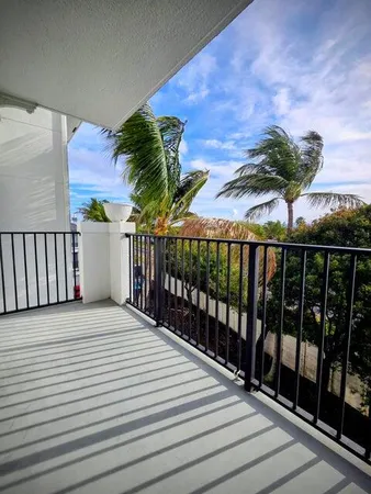 $3,350 | 255 Northeast 3rd Avenue, Unit 2407, Delray Beach, FL 33444