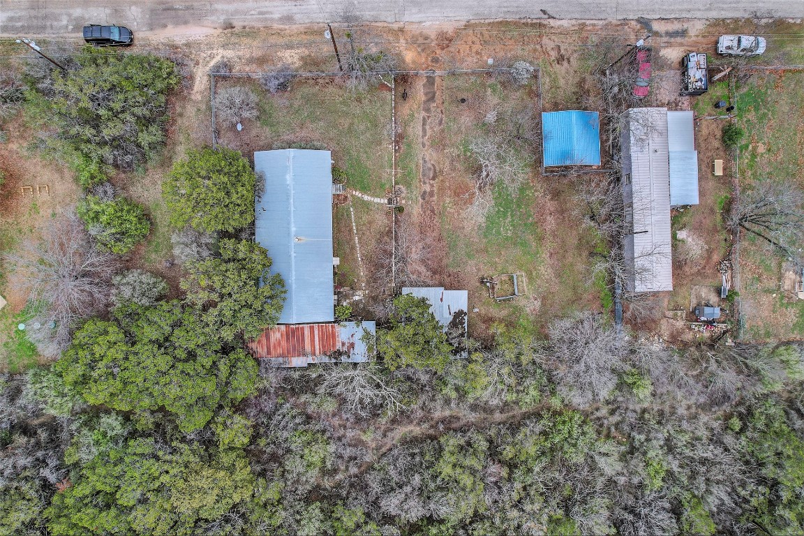 205 Singleton Drive Spicewood, TX 78669 - Photo 14 of 34