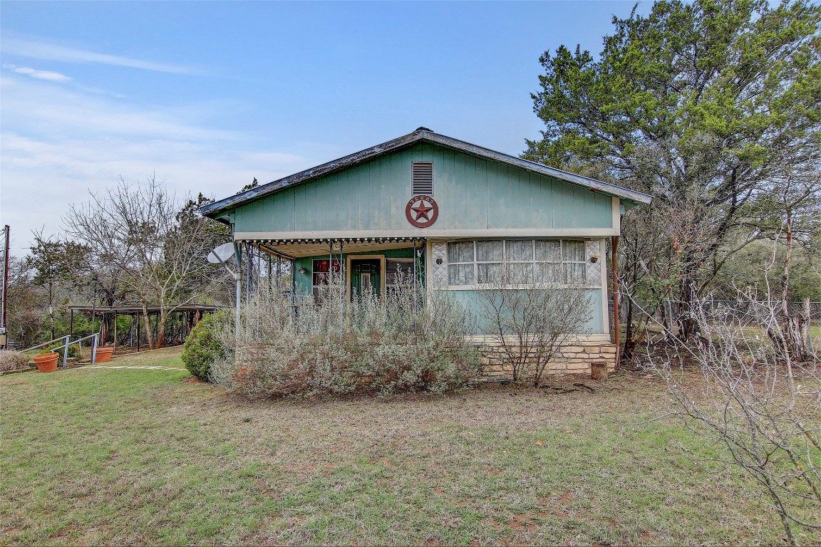 205 Singleton Drive Spicewood, TX 78669 - Photo 15 of 34