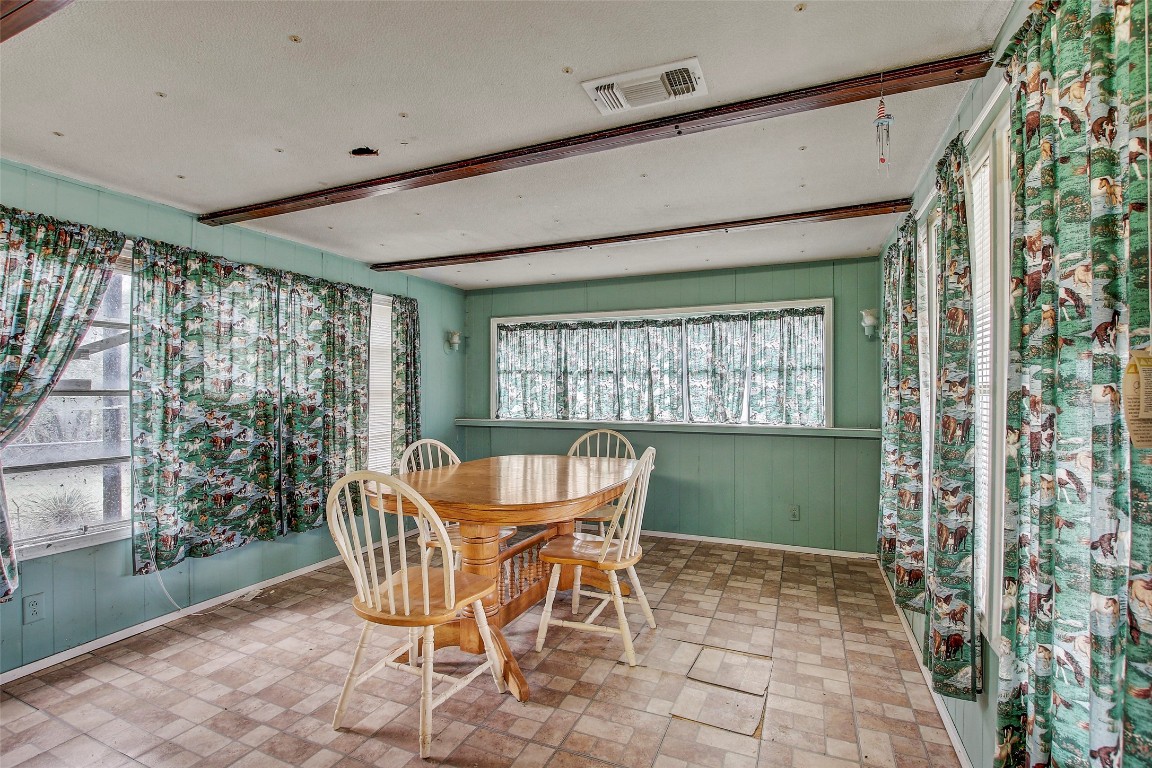 205 Singleton Drive Spicewood, TX 78669 - Photo 20 of 34