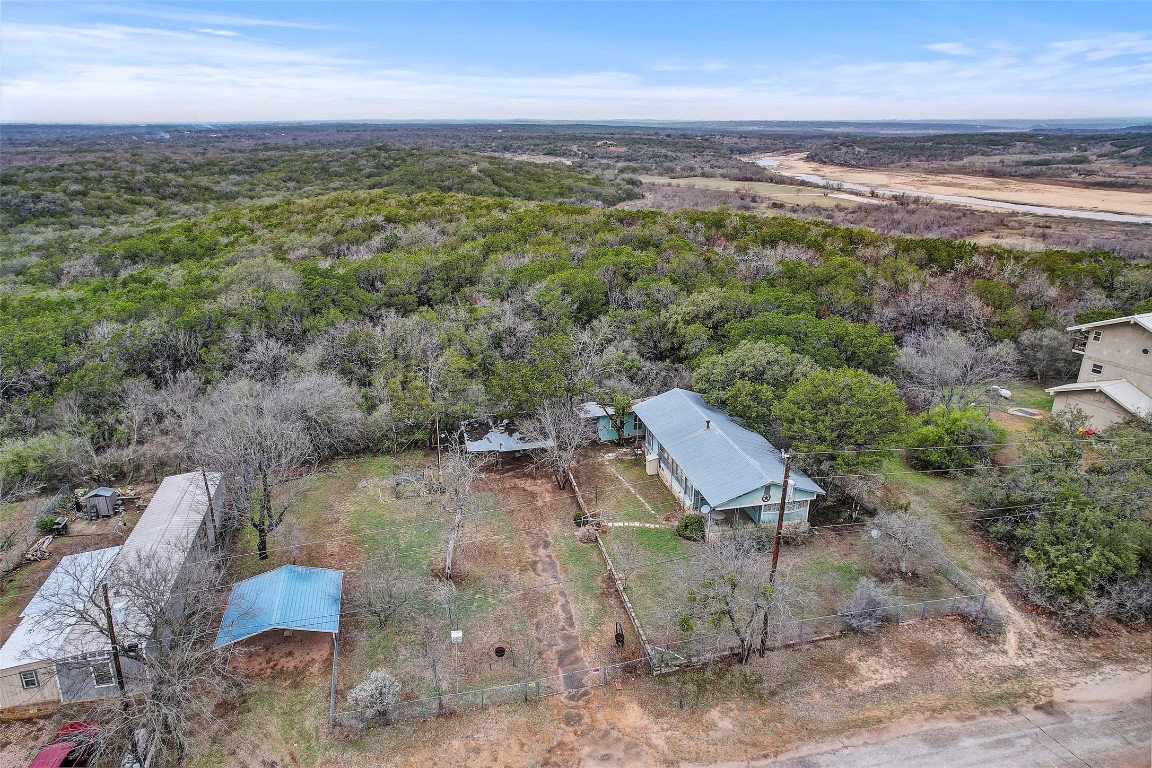 205 Singleton Drive Spicewood, TX 78669 - Photo 8 of 34