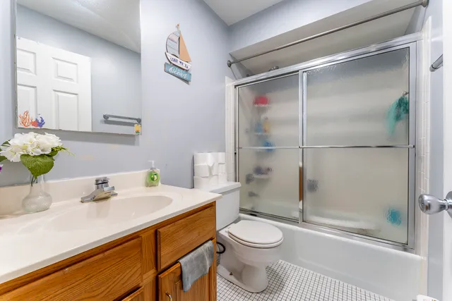 $269,900 | 1132 East Randville Drive, Unit 2H, Palatine, IL 60074