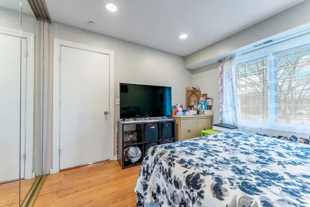 $269,900 | 1132 East Randville Drive, Unit 2H, Palatine, IL 60074