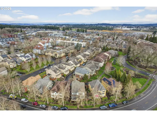 $650,000 | 28677 Southwest Costa Circle East, Wilsonville, OR 97070